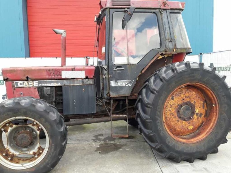 Traktor typu Sonstige International 1056XL, Gebrauchtmaschine v Klundert (Obrázok 1)