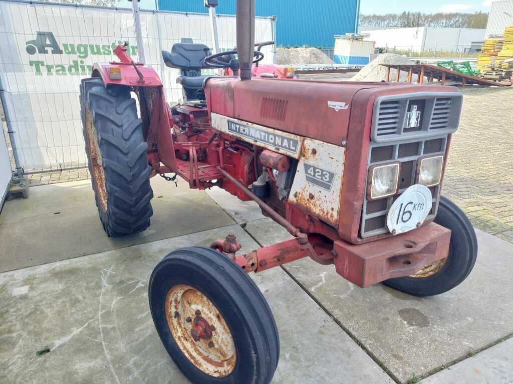 Traktor of the type Sonstige International 423, Gebrauchtmaschine in Klundert (Picture 5)