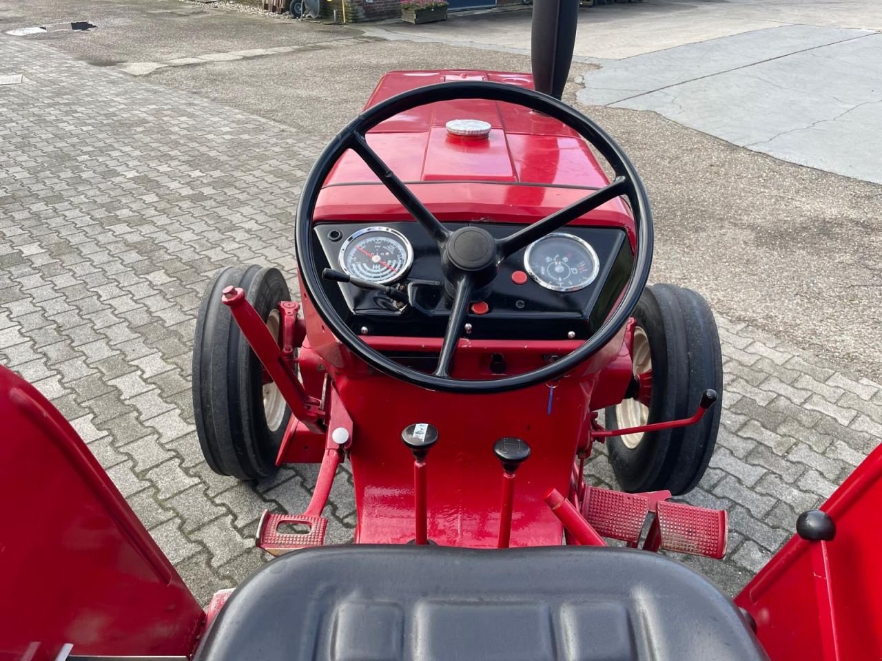 Traktor van het type Sonstige International 553, Gebrauchtmaschine in De Mortel (Foto 3)