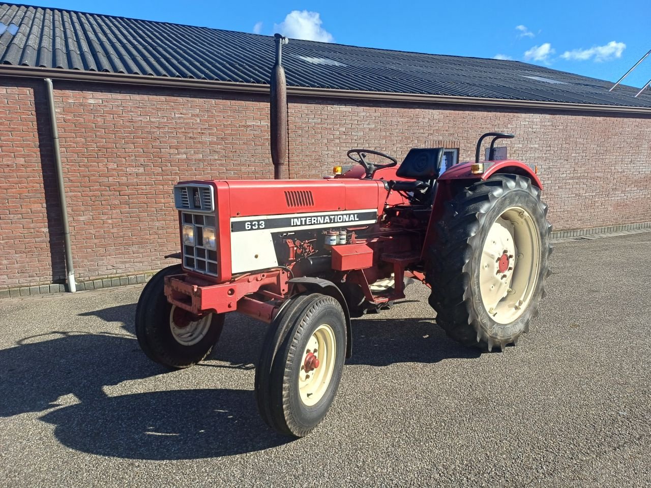 Traktor typu Sonstige International 633 met kenteken 633, Gebrauchtmaschine w Stroe (Gld) (Zdjęcie 2)