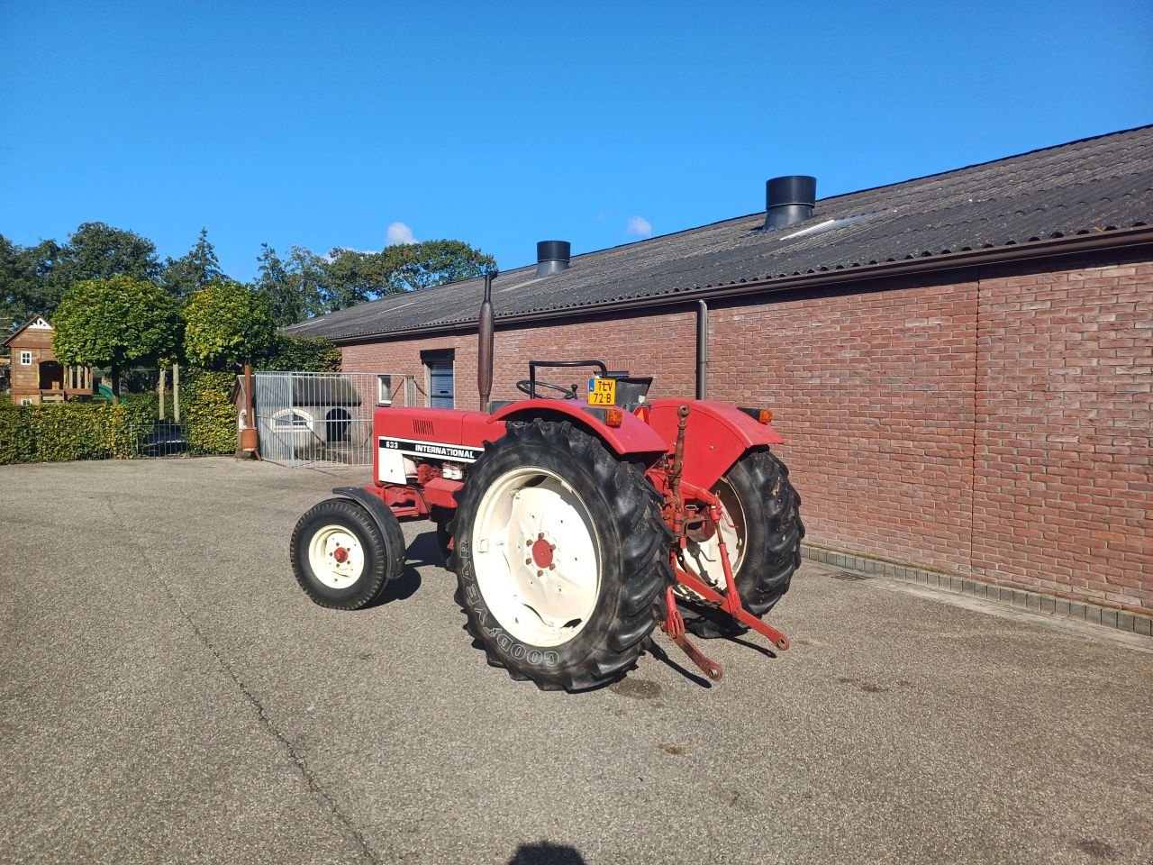 Traktor van het type Sonstige International 633 met kenteken 633, Gebrauchtmaschine in Stroe (Gld) (Foto 4)