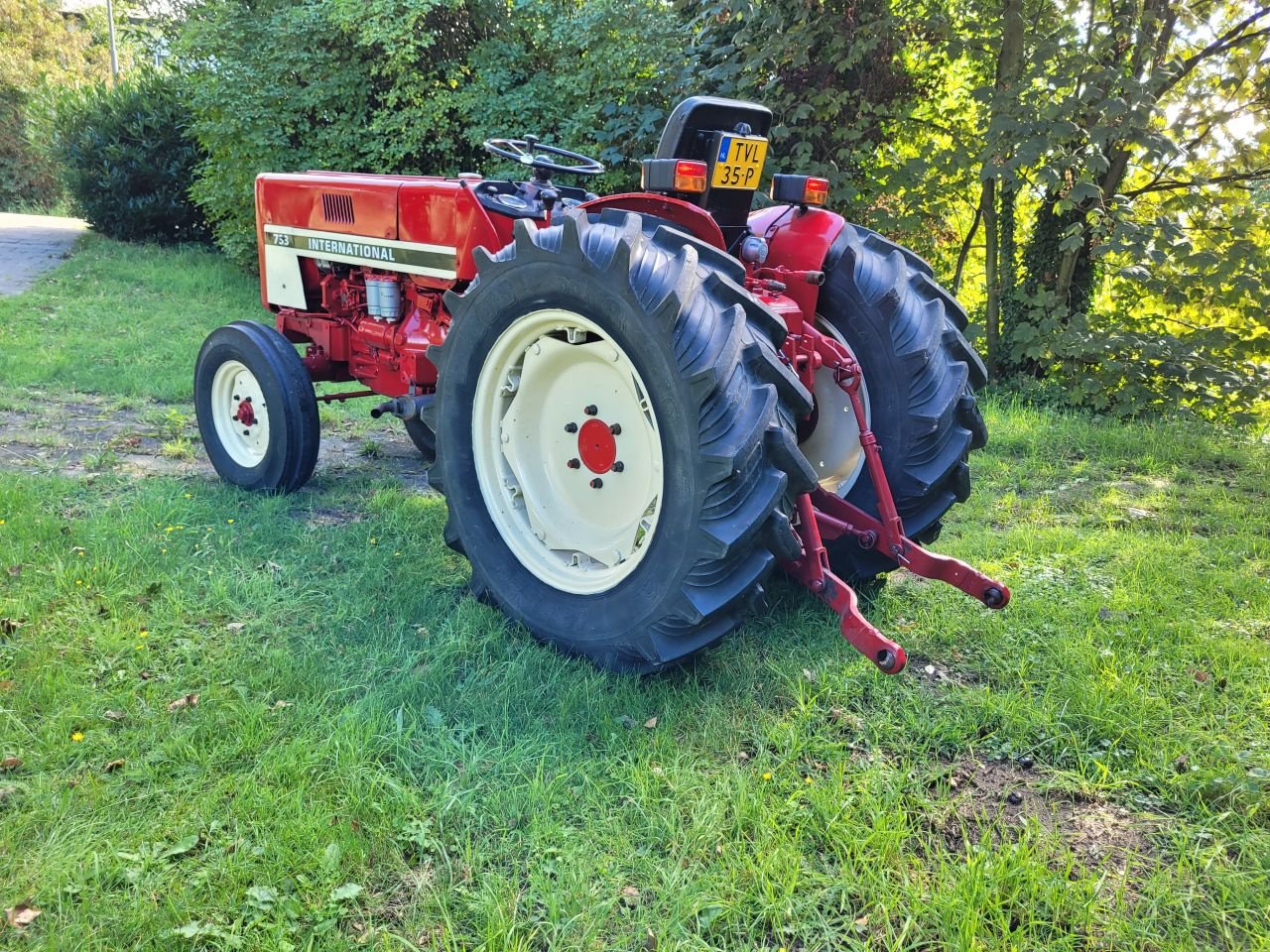 Traktor des Typs Sonstige International 733 smalspoor, Gebrauchtmaschine in Werkendam (Bild 7)