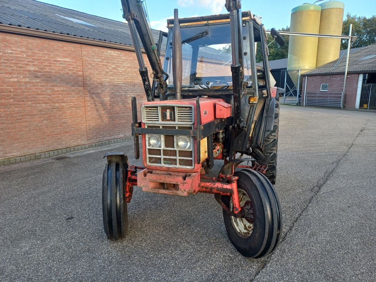 Traktor van het type Sonstige International 733 voorlader 733, Gebrauchtmaschine in Stroe (Gld) (Foto 9)