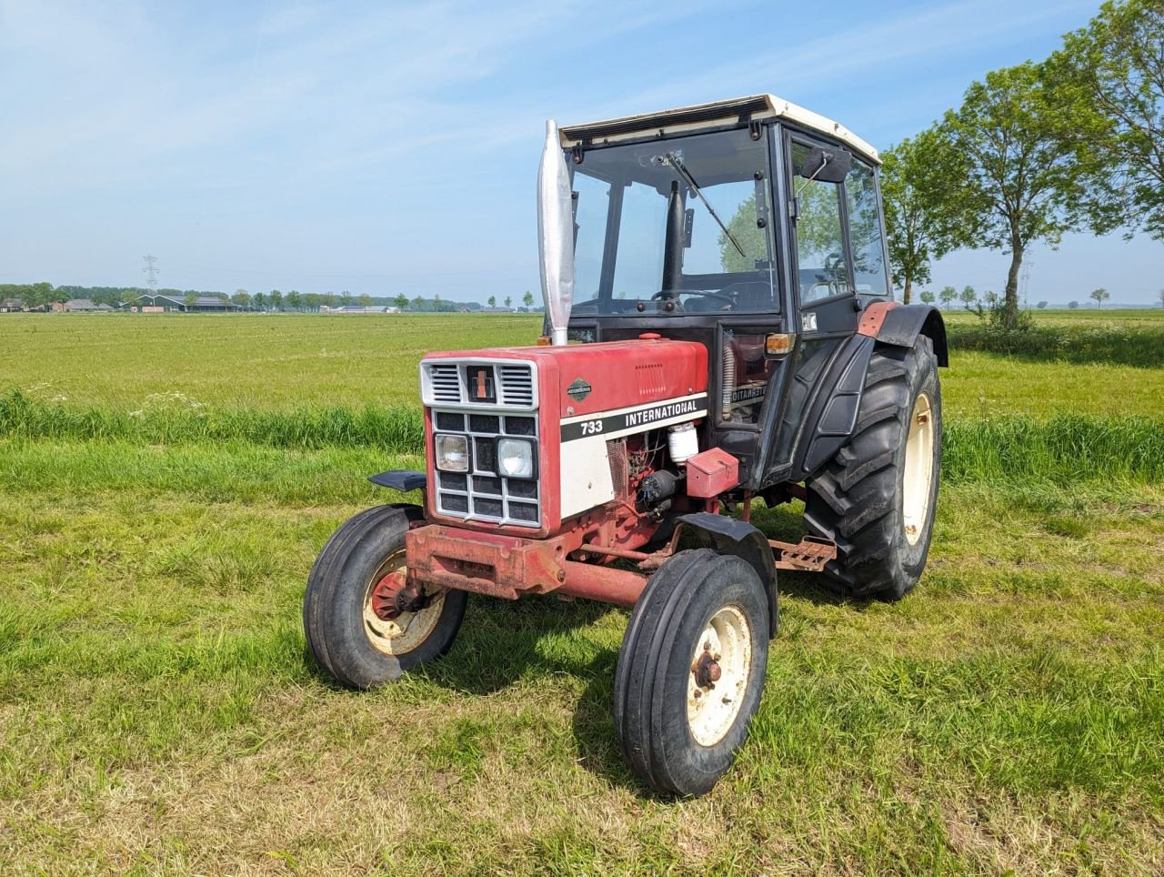 Traktor des Typs Sonstige International 733, Gebrauchtmaschine in Geffen (Bild 3)