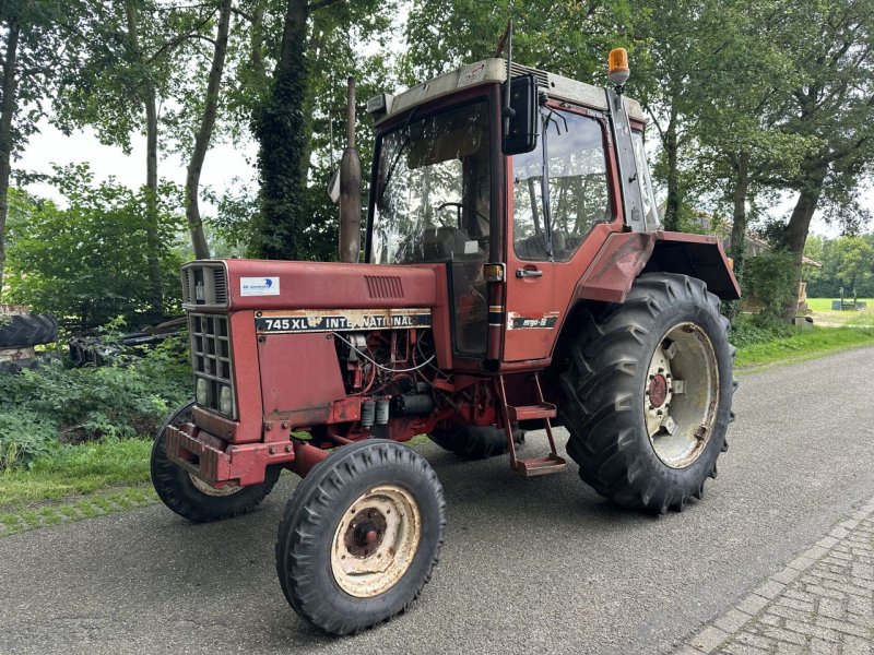 Traktor typu Sonstige International 745 XL, Gebrauchtmaschine v Rossum