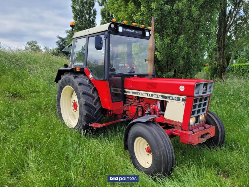 Traktor des Typs Sonstige International 844s, Gebrauchtmaschine in Deurne