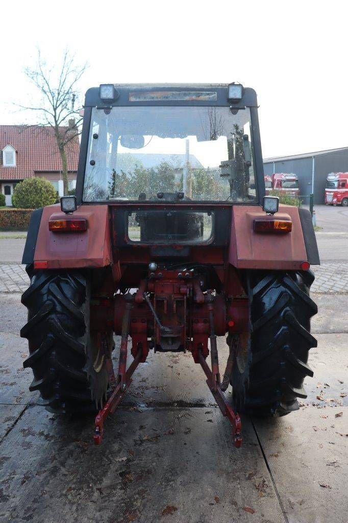 Traktor of the type Sonstige International 946 S, Gebrauchtmaschine in Antwerpen (Picture 4)