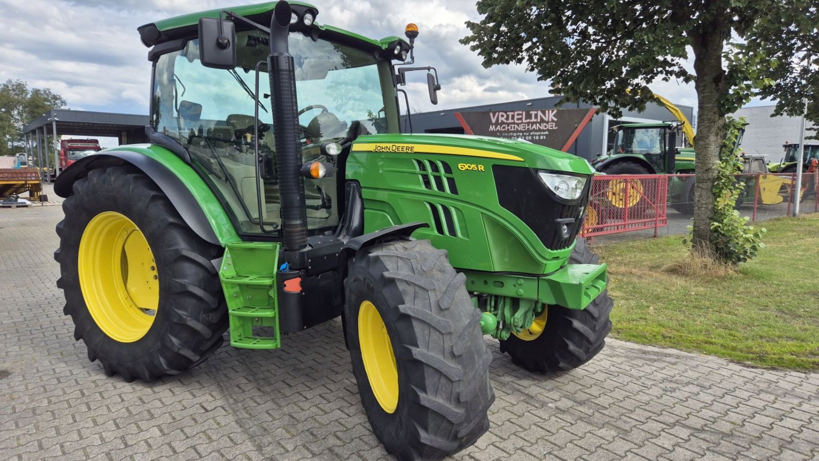 Traktor tip Sonstige JOHN DEERE 6105R AutoQuad 40Kmh TLS 2014, Gebrauchtmaschine in Schoonebeek (Poză 1)