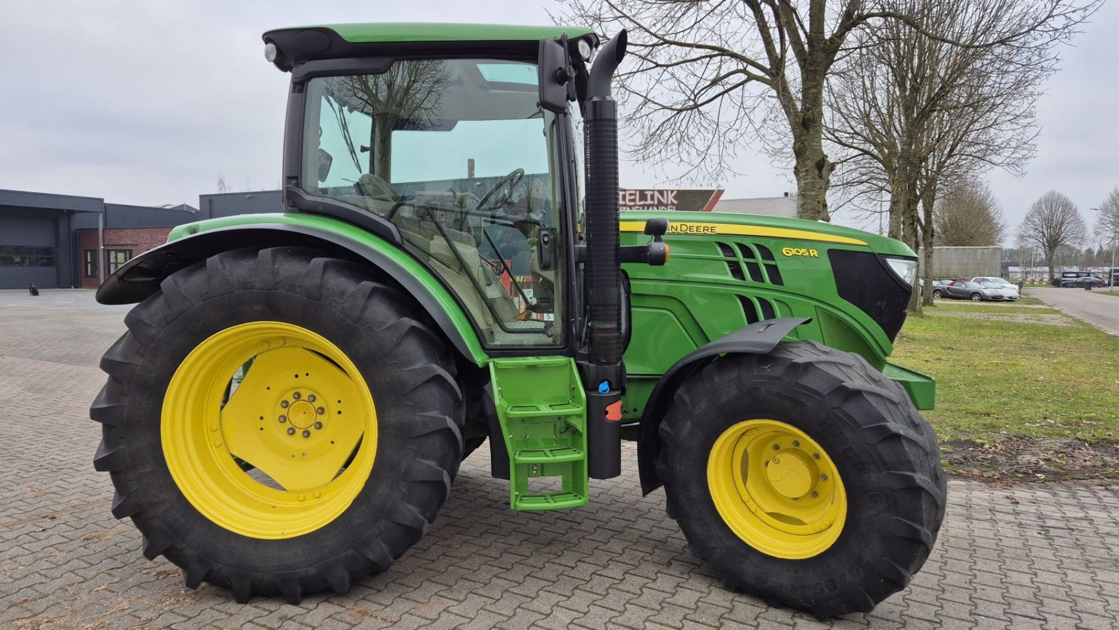 Traktor типа Sonstige JOHN DEERE 6105R AutoQuad 40Kmh TLS 2014, Gebrauchtmaschine в Schoonebeek (Фотография 7)