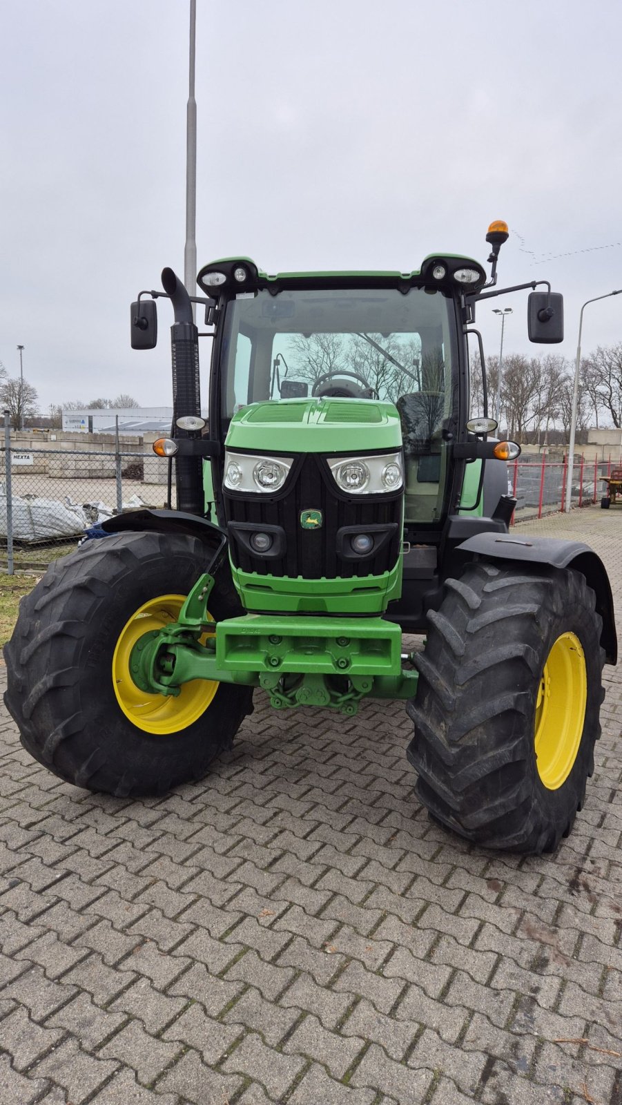 Traktor типа Sonstige JOHN DEERE 6105R AutoQuad 40Kmh TLS 2014, Gebrauchtmaschine в Schoonebeek (Фотография 3)