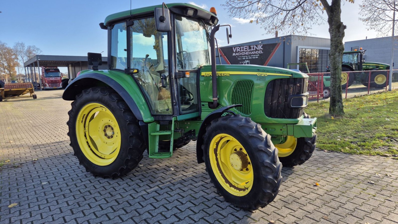 Traktor Türe ait Sonstige JOHN DEERE 6120 SE met kruip versnelling en 4850uur, Gebrauchtmaschine içinde Schoonebeek (resim 1)