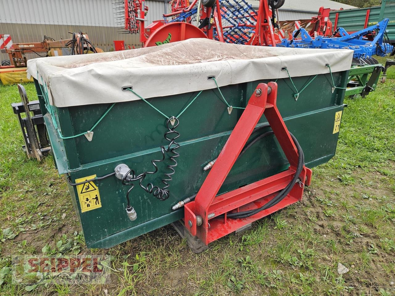 Traktor del tipo Sonstige Keine Angabe Heckmulde 2m, Gebrauchtmaschine en Groß-Umstadt (Imagen 1)