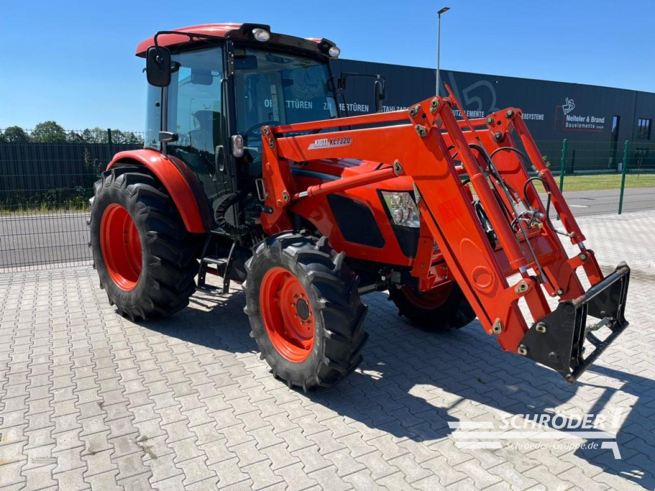 Traktor typu Sonstige KIOTI - RX 7330, Gebrauchtmaschine v Scharrel (Obrázek 1)