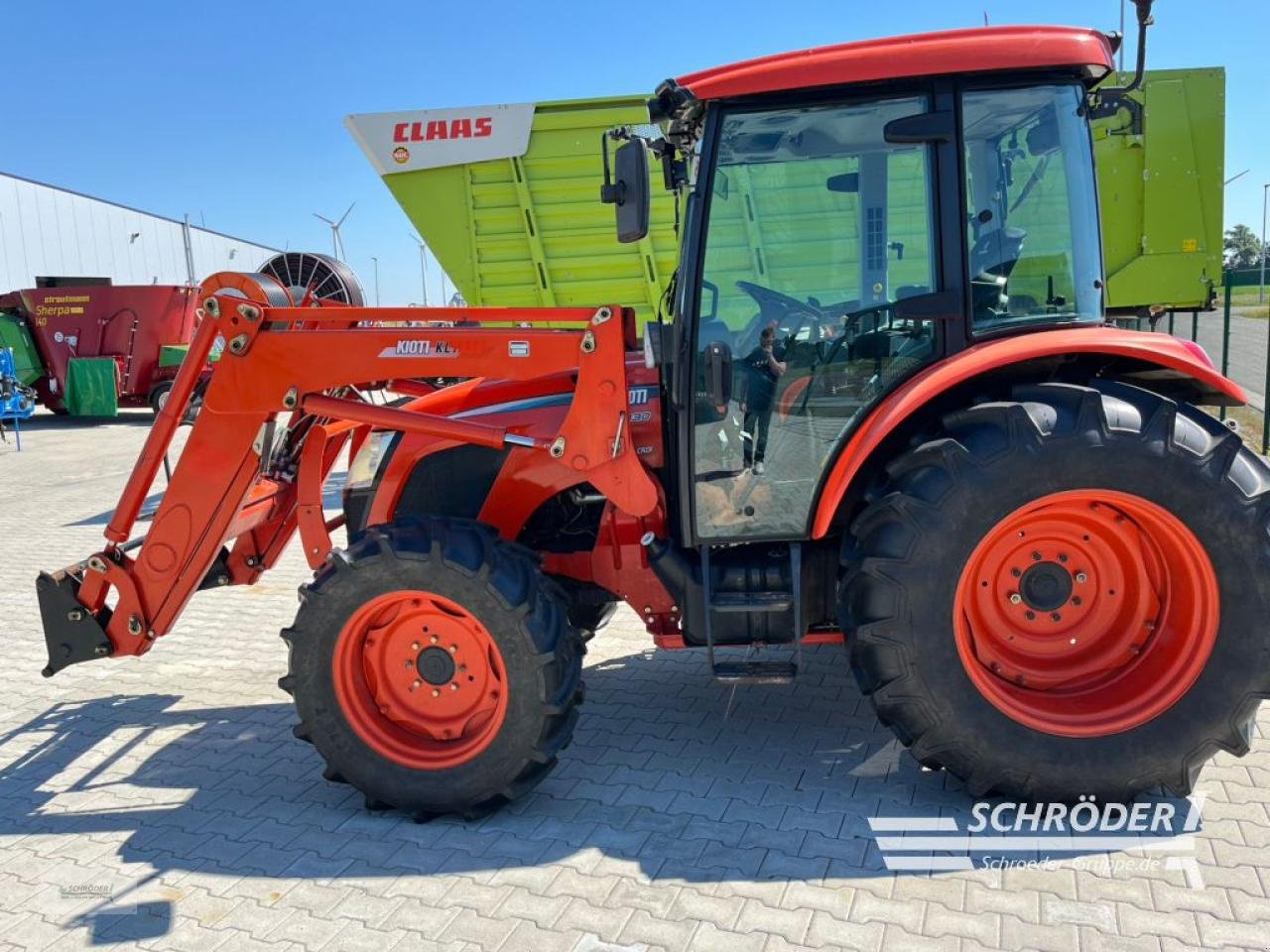 Traktor typu Sonstige KIOTI - RX 7330, Gebrauchtmaschine w Scharrel (Zdjęcie 10)