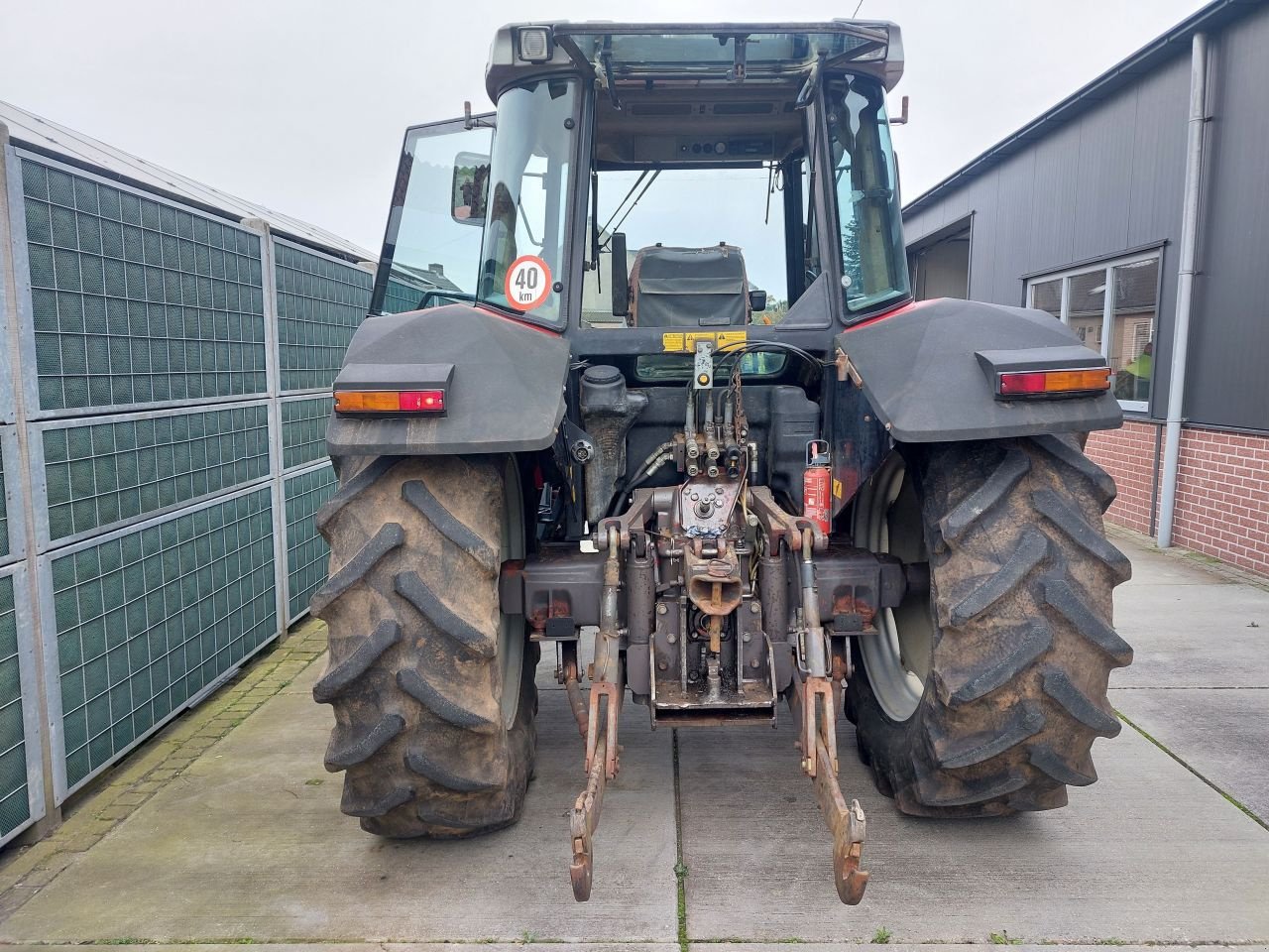 Traktor van het type Sonstige Maseey Ferguson 6180 Dynashift, Gebrauchtmaschine in Ouderkerk aan den IJssel (Foto 4)