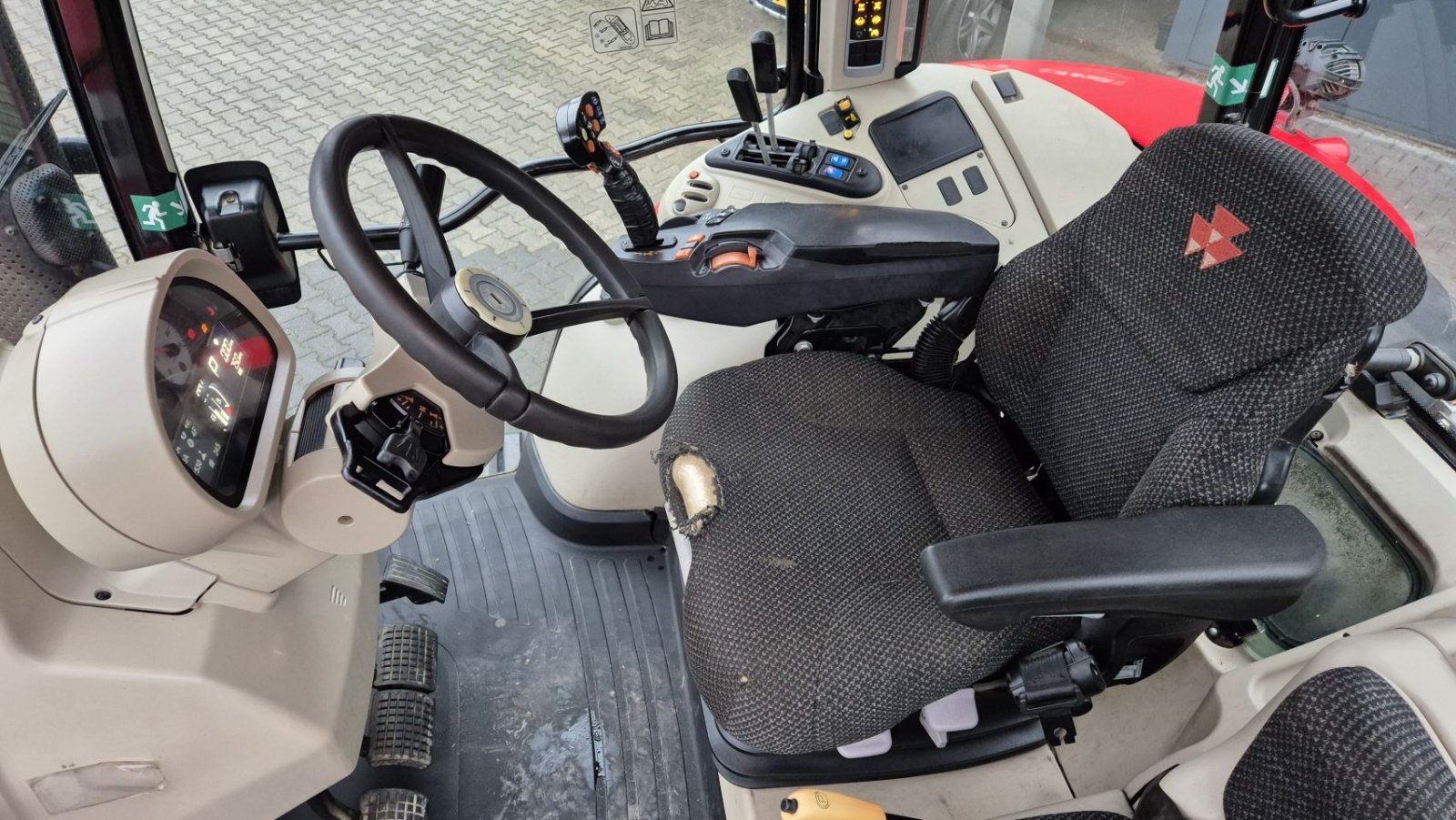 Traktor des Typs Sonstige Massey Ferguson 7720S Dyna-6 40Kmh. eco Lucht 2018, Gebrauchtmaschine in Schoonebeek (Bild 9)