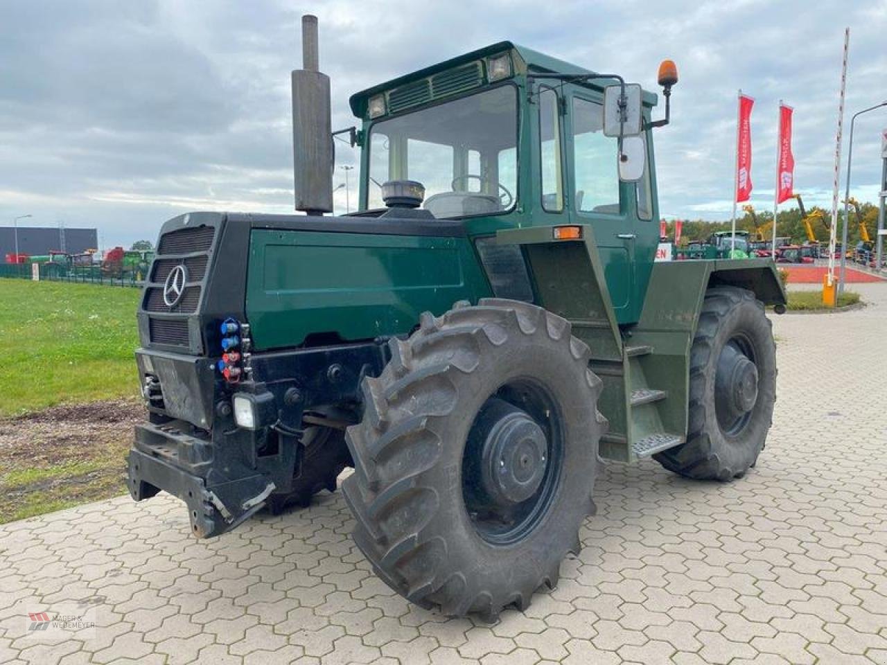 Traktor of the type Sonstige MERCEDES-BENZ MB-TRAC 1300, Gebrauchtmaschine in Oyten (Picture 1)