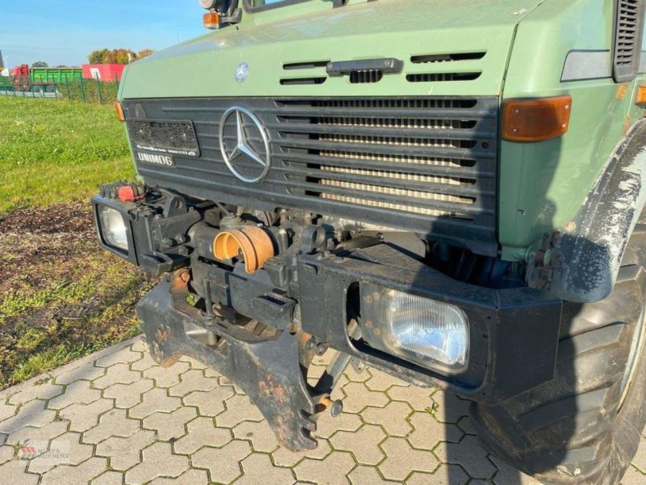 Traktor van het type Sonstige MERCEDES BENZ UNIMOG U1400 AGRAR, Gebrauchtmaschine in Oyten (Foto 2)