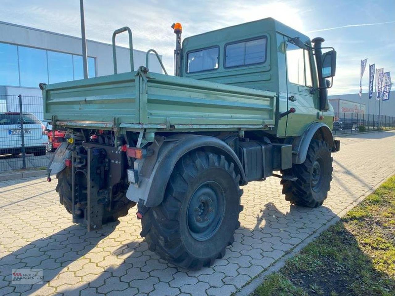 Traktor van het type Sonstige MERCEDES BENZ UNIMOG U1400 AGRAR, Gebrauchtmaschine in Oyten (Foto 4)