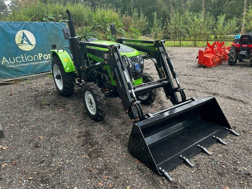 Traktor of the type Sonstige Onbekend HT404, Neumaschine in Antwerpen (Picture 4)