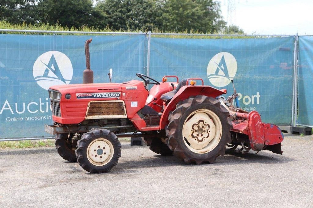 Traktor typu Sonstige Onbekend YM2202D, Gebrauchtmaschine w Antwerpen (Zdjęcie 10)