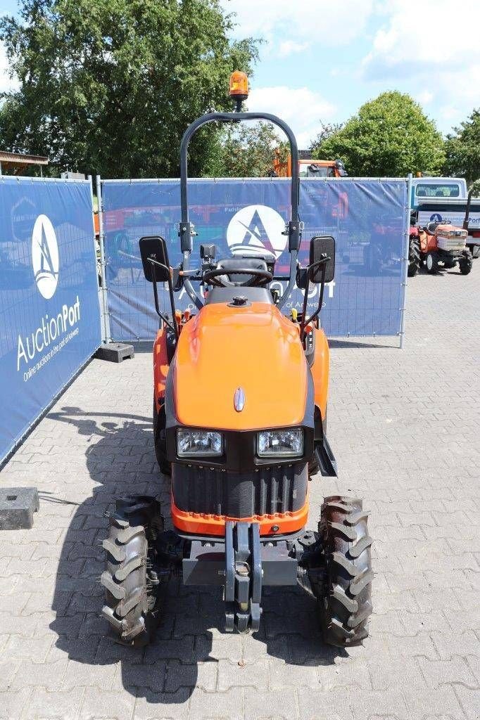 Traktor Türe ait Sonstige Preet Avenger, Neumaschine içinde Antwerpen (resim 8)