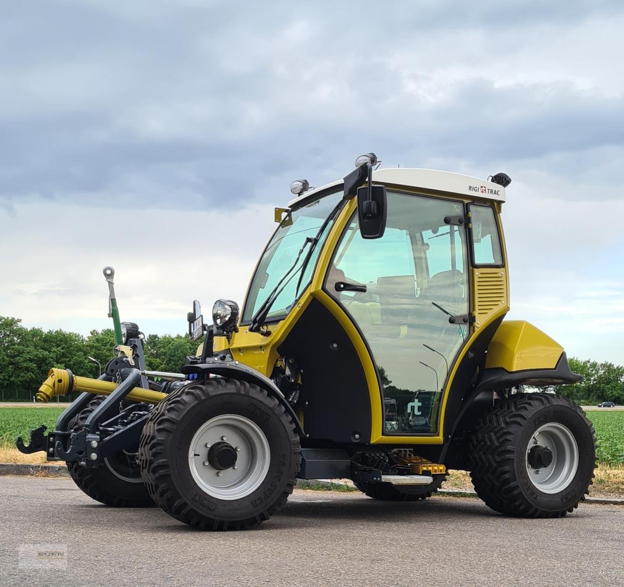 Traktor van het type Sonstige Rigitrac SKH 60, Neumaschine in Kirchheim b. München (Foto 2)