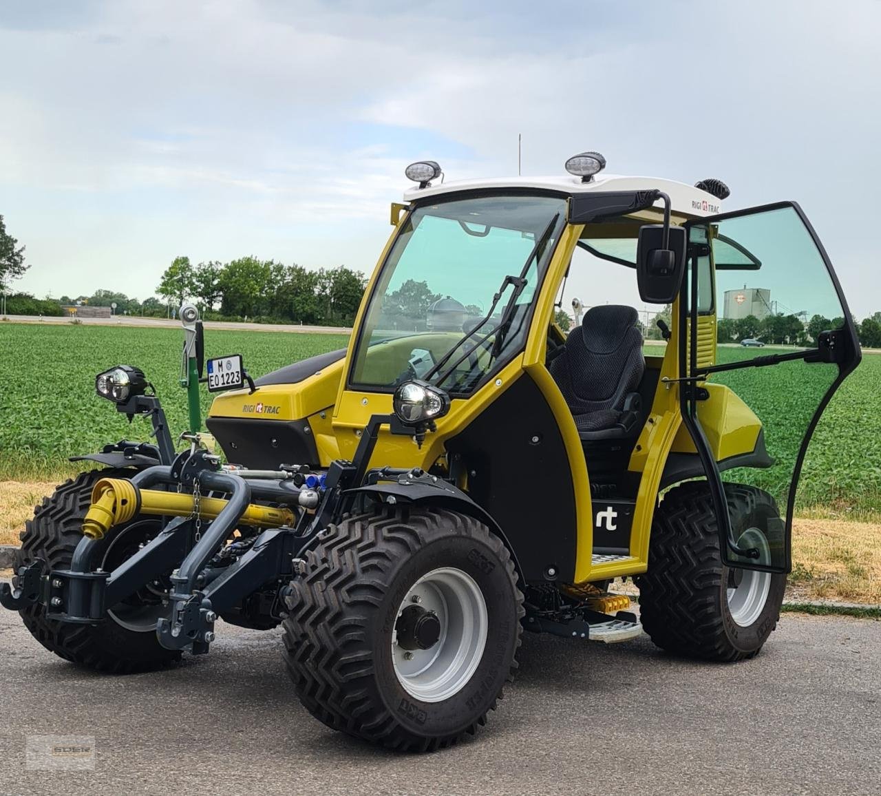 Traktor van het type Sonstige Rigitrac SKH 60, Neumaschine in Kirchheim b. München (Foto 11)