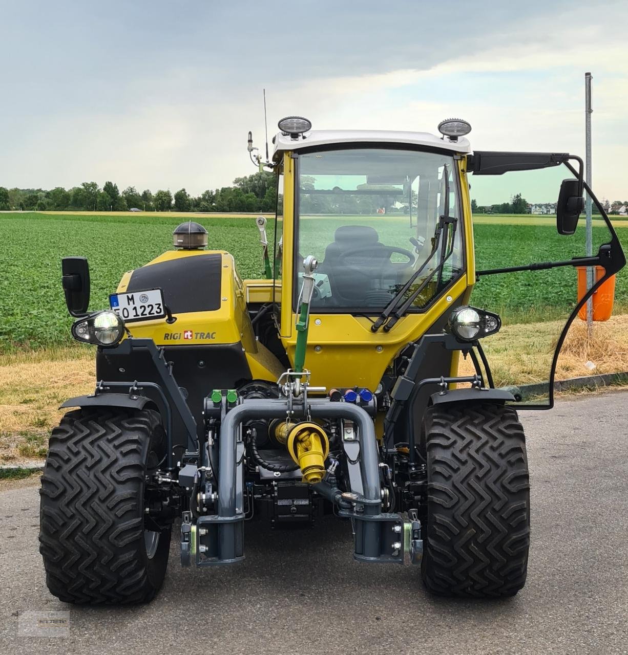 Traktor van het type Sonstige Rigitrac SKH 60, Neumaschine in Kirchheim b. München (Foto 12)