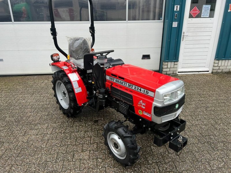 Traktor del tipo Sonstige Shakti 224-1, Gebrauchtmaschine en Druten