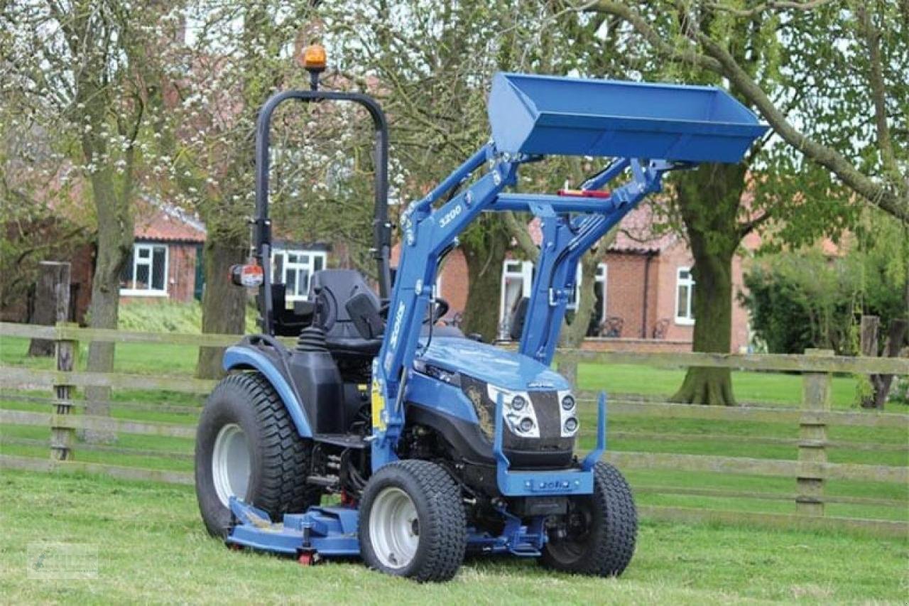 Traktor van het type Sonstige SOLIS SOLIS 26 HST, Neumaschine in Kemnath (Foto 8)