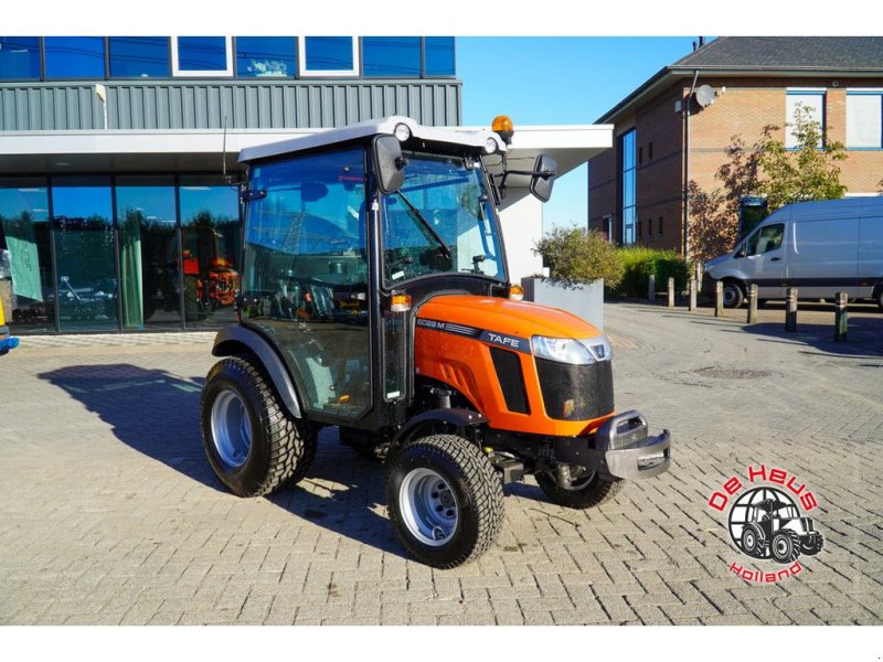 Traktor del tipo Sonstige Tafe 6028M, Neumaschine en MIJNSHEERENLAND