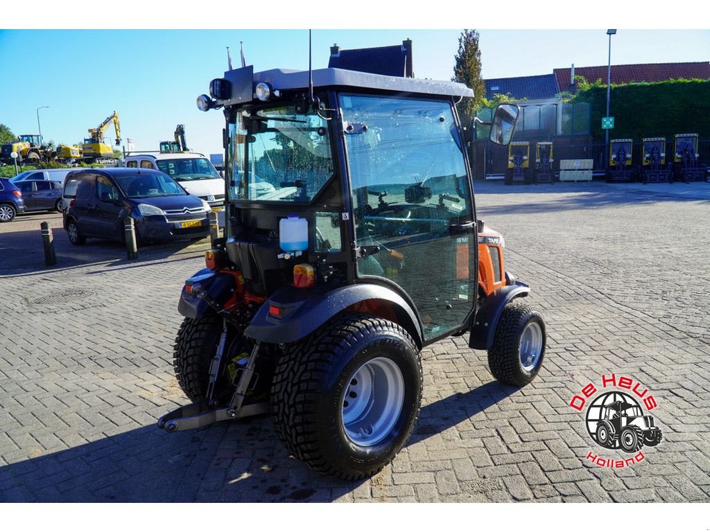 Traktor van het type Sonstige Tafe 6028M, Neumaschine in MIJNSHEERENLAND (Foto 5)