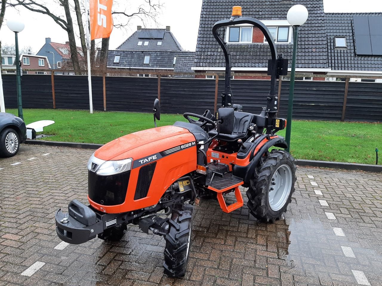 Traktor van het type Sonstige TAFE 6028M, Gebrauchtmaschine in Hardegarijp (Foto 1)