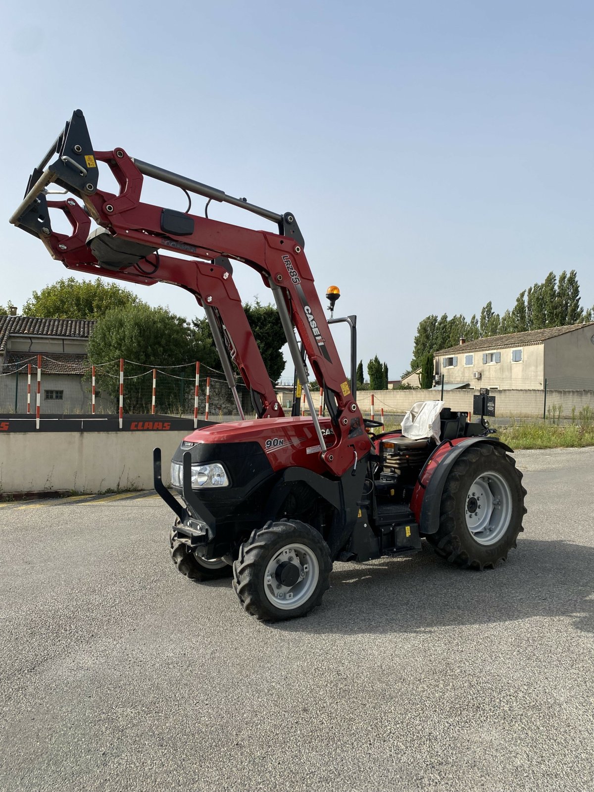 Traktor Türe ait Sonstige TRACTEUR 90 N, Gebrauchtmaschine içinde SAINT ANDIOL (resim 3)