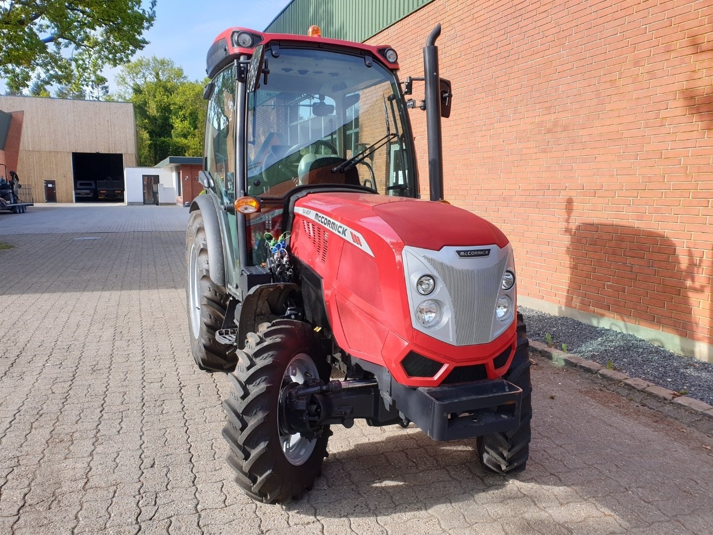 Traktor du type Sonstige X4.40-F, Gebrauchtmaschine en Herning (Photo 1)