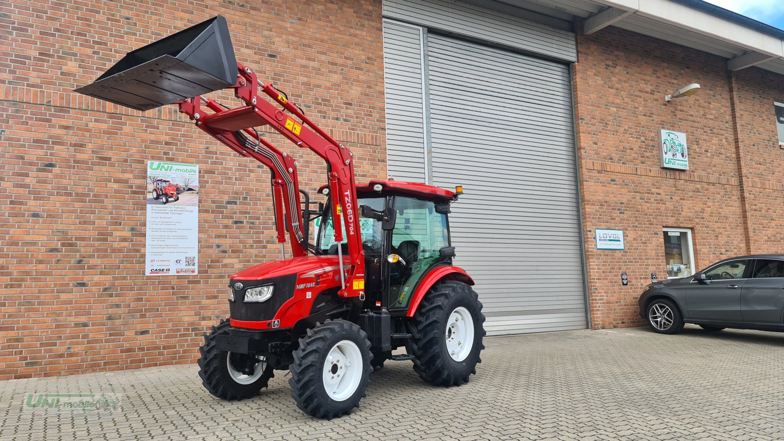 Traktor typu Sonstige YTO NMF 704C 70 PS, Neumaschine w Hörselberg-Hainich / OT Sättelstädt (Zdjęcie 1)