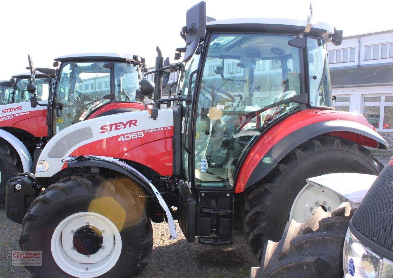 Traktor tip Steyr 4055 Kompakt S, Neumaschine in Elsnig (Poză 1)