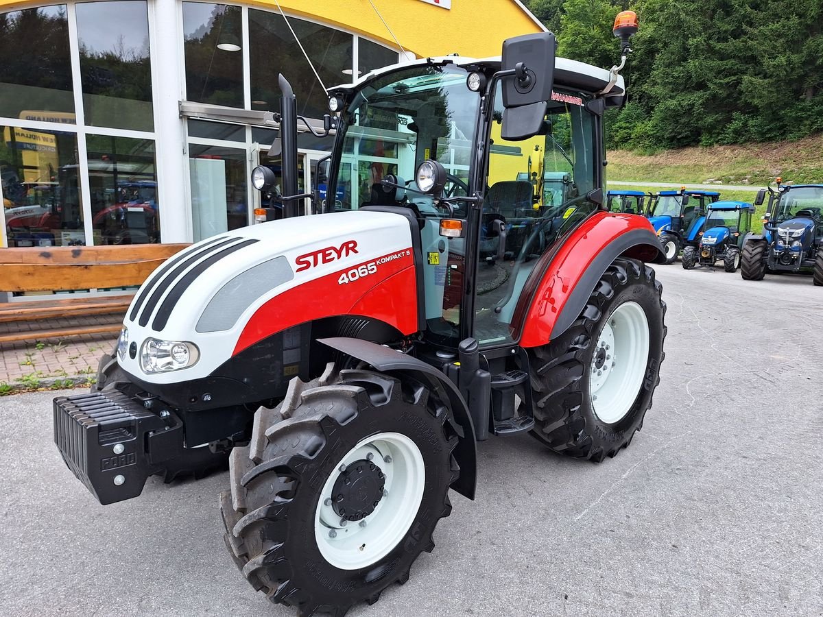 Traktor del tipo Steyr 4065 Kompakt S (Stage V), Gebrauchtmaschine en Burgkirchen (Imagen 1)