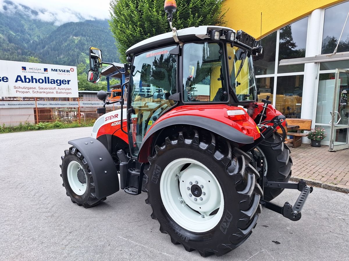 Traktor of the type Steyr 4065 Kompakt S (Stage V), Gebrauchtmaschine in Burgkirchen (Picture 12)