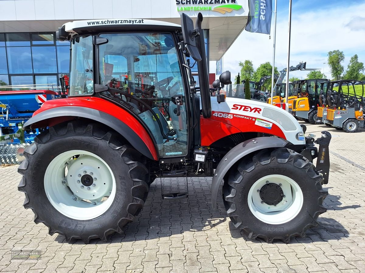 Traktor typu Steyr 4065 Kompakt S (Stage V), Neumaschine v Aurolzmünster (Obrázek 2)