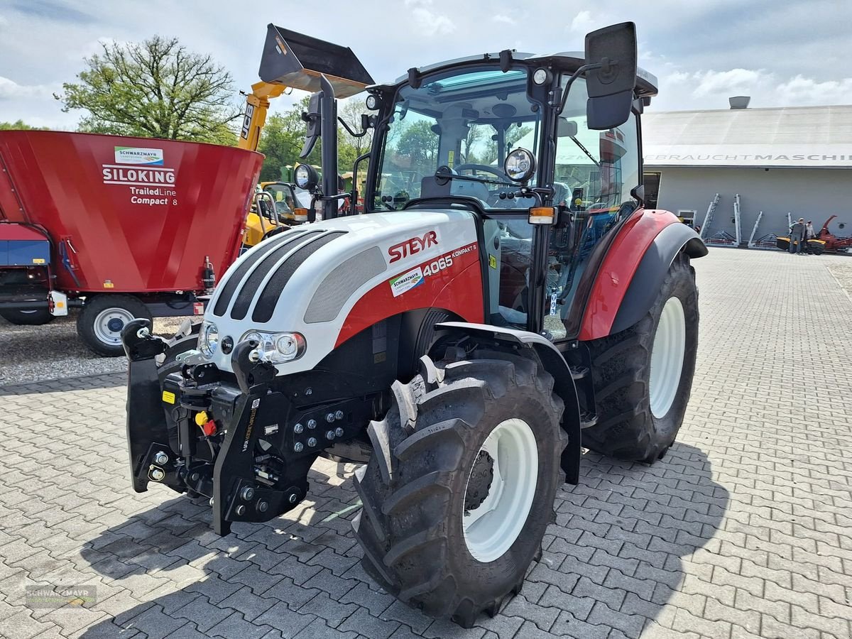 Traktor typu Steyr 4065 Kompakt S (Stage V), Neumaschine w Aurolzmünster (Zdjęcie 8)