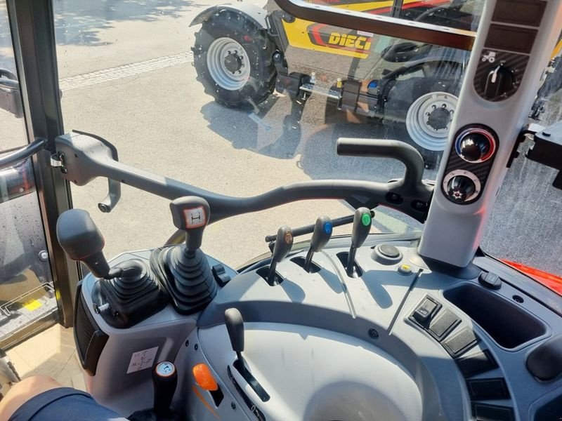 Traktor za tip Steyr 4065 Kompakt S (Stage V), Neumaschine u St. Marienkirchen (Slika 11)