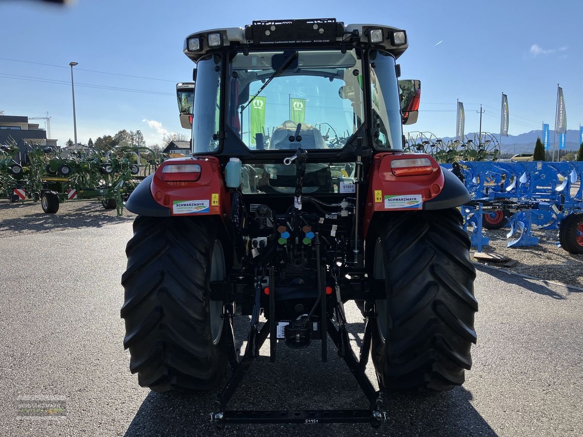 Traktor van het type Steyr 4065 Kompakt S (Stage V), Gebrauchtmaschine in Gampern (Foto 11)