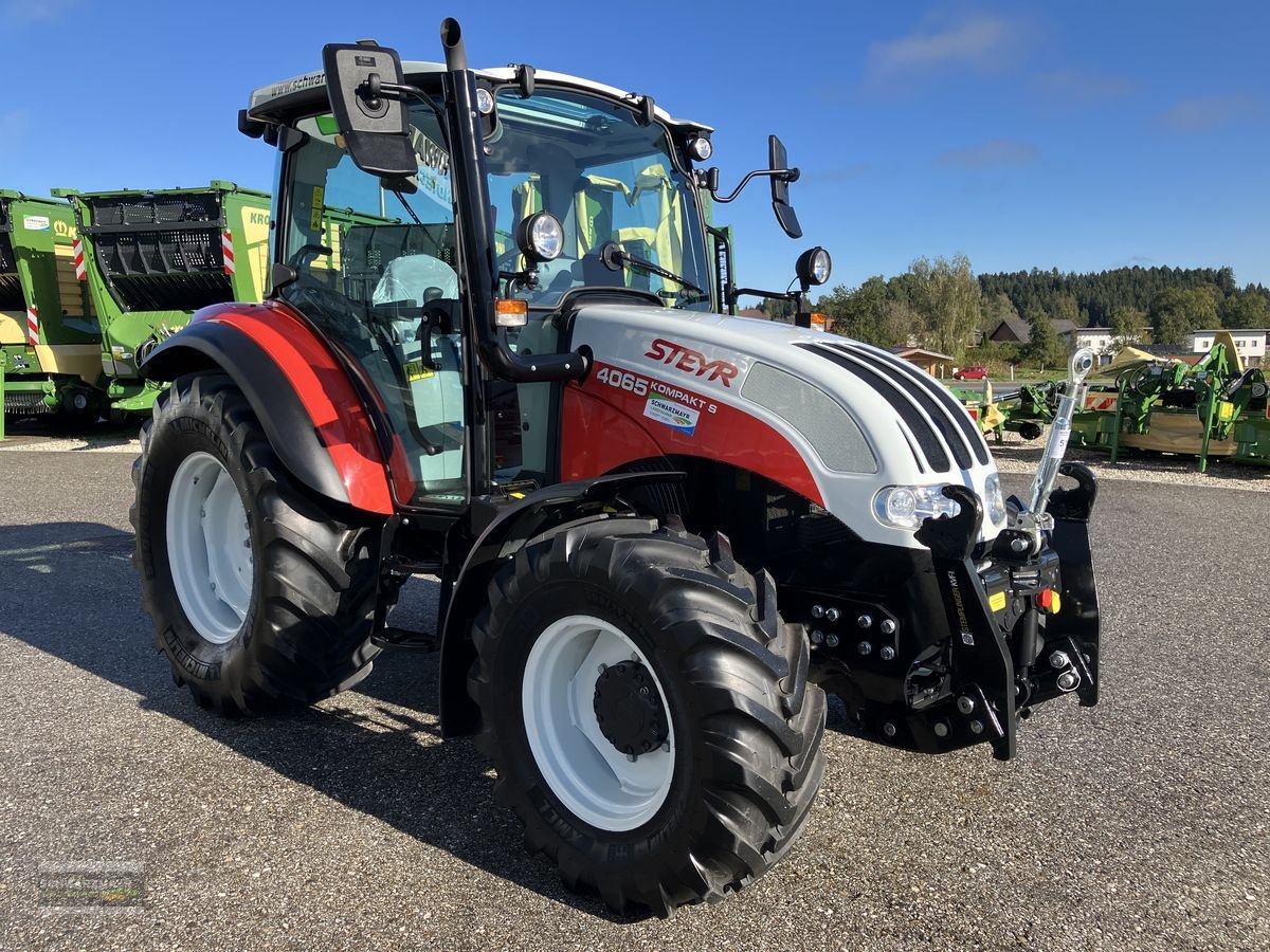 Traktor van het type Steyr 4065 Kompakt S (Stage V), Gebrauchtmaschine in Gampern (Foto 2)