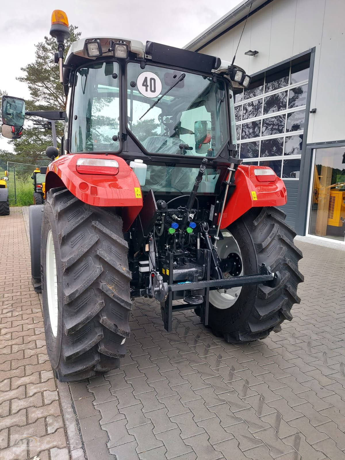 Traktor van het type Steyr 4065 S Kompakt, Gebrauchtmaschine in Pegnitz (Foto 8)