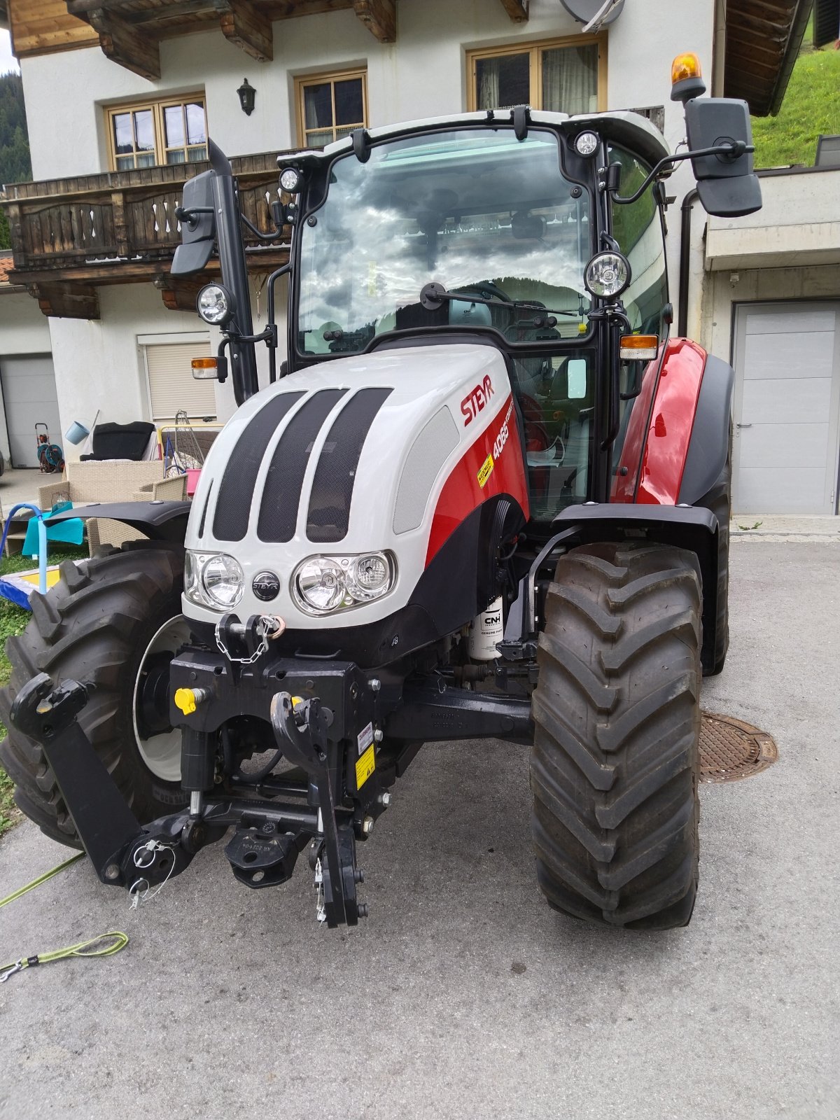 Traktor van het type Steyr 4065 S Kompakt, Gebrauchtmaschine in Kartitsch  (Foto 2)