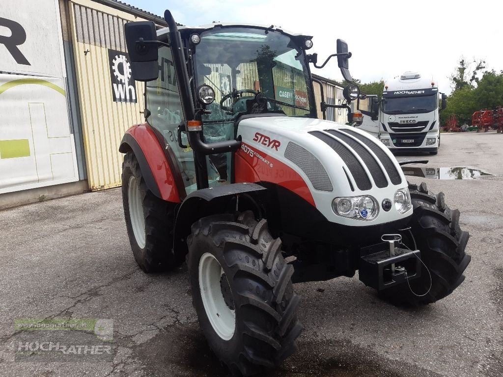 Traktor van het type Steyr 4075 Kompakt S (Stage V), Neumaschine in Kronstorf (Foto 2)