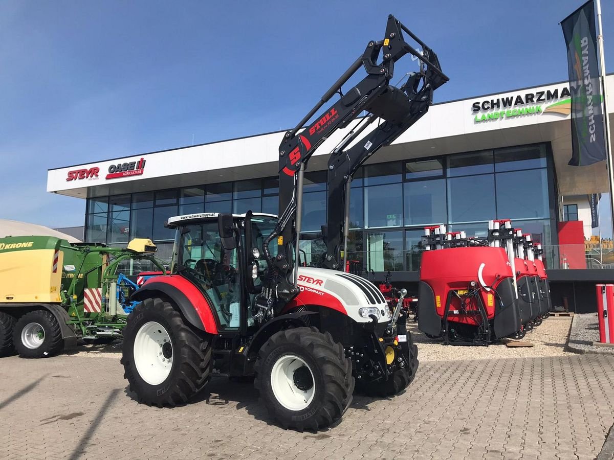 Traktor typu Steyr 4090 Kompakt (Stage V), Vorführmaschine v Schlitters (Obrázek 1)