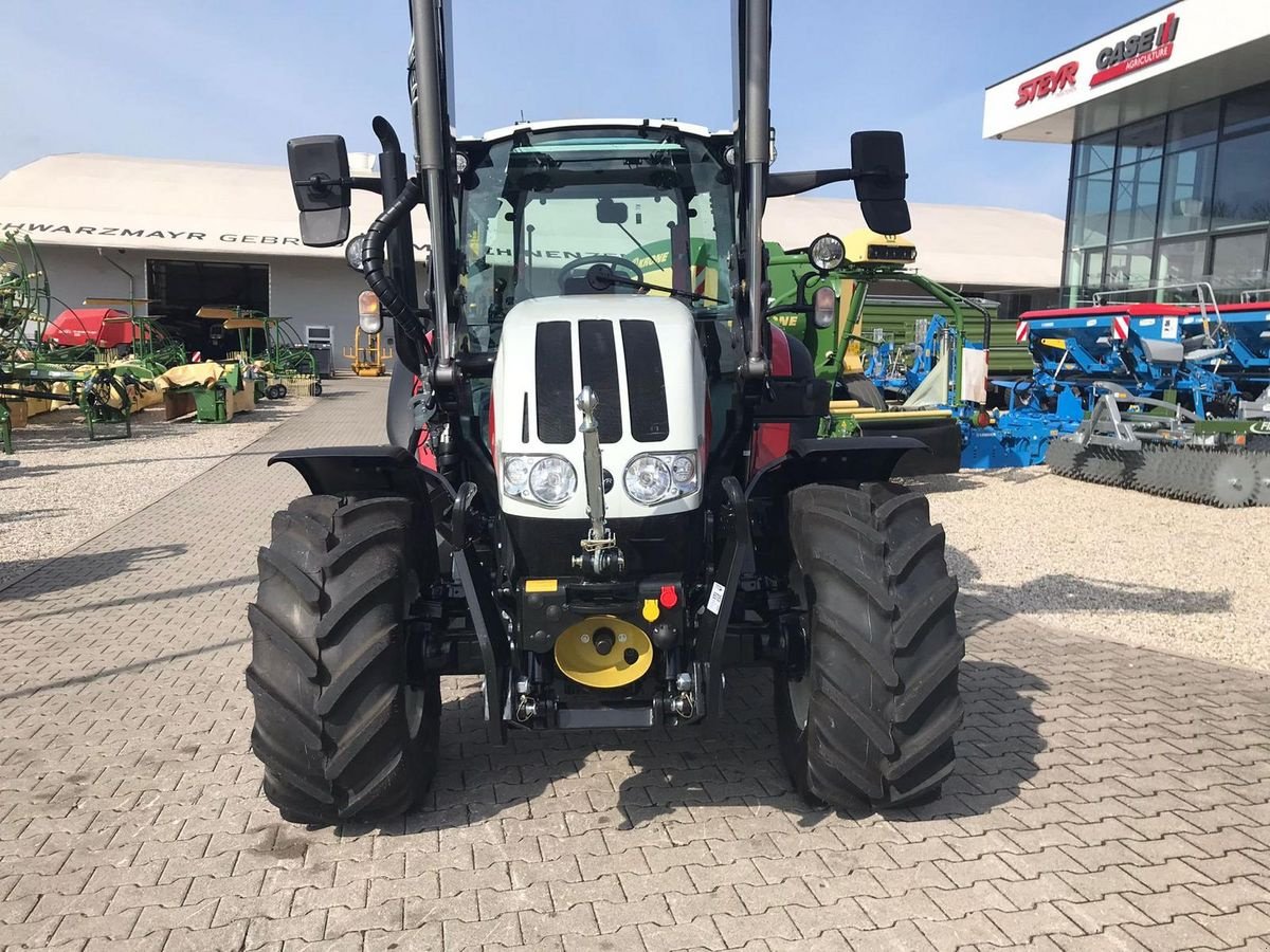 Traktor van het type Steyr 4090 Kompakt (Stage V), Vorführmaschine in Schlitters (Foto 13)